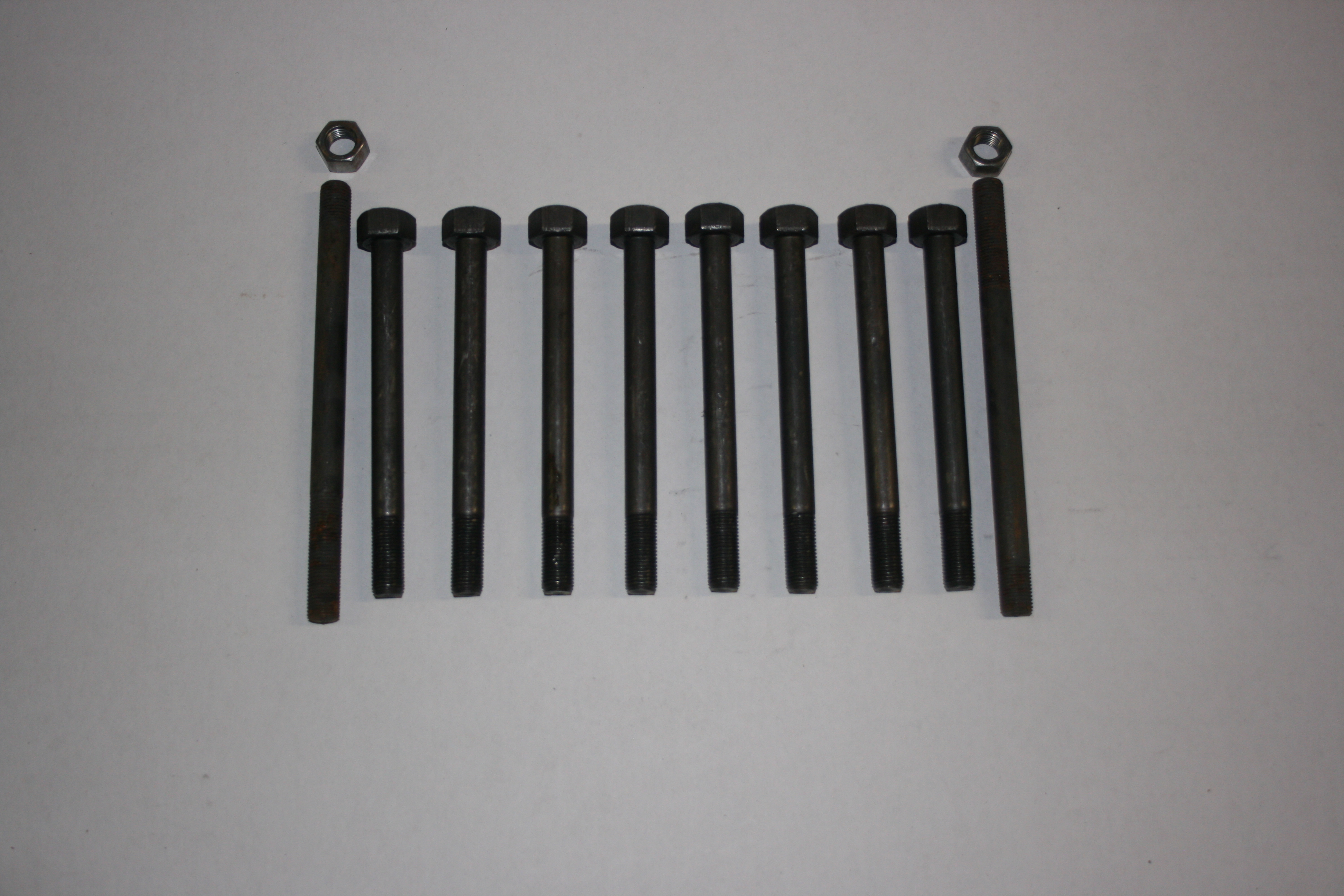 Head and Stud Set
