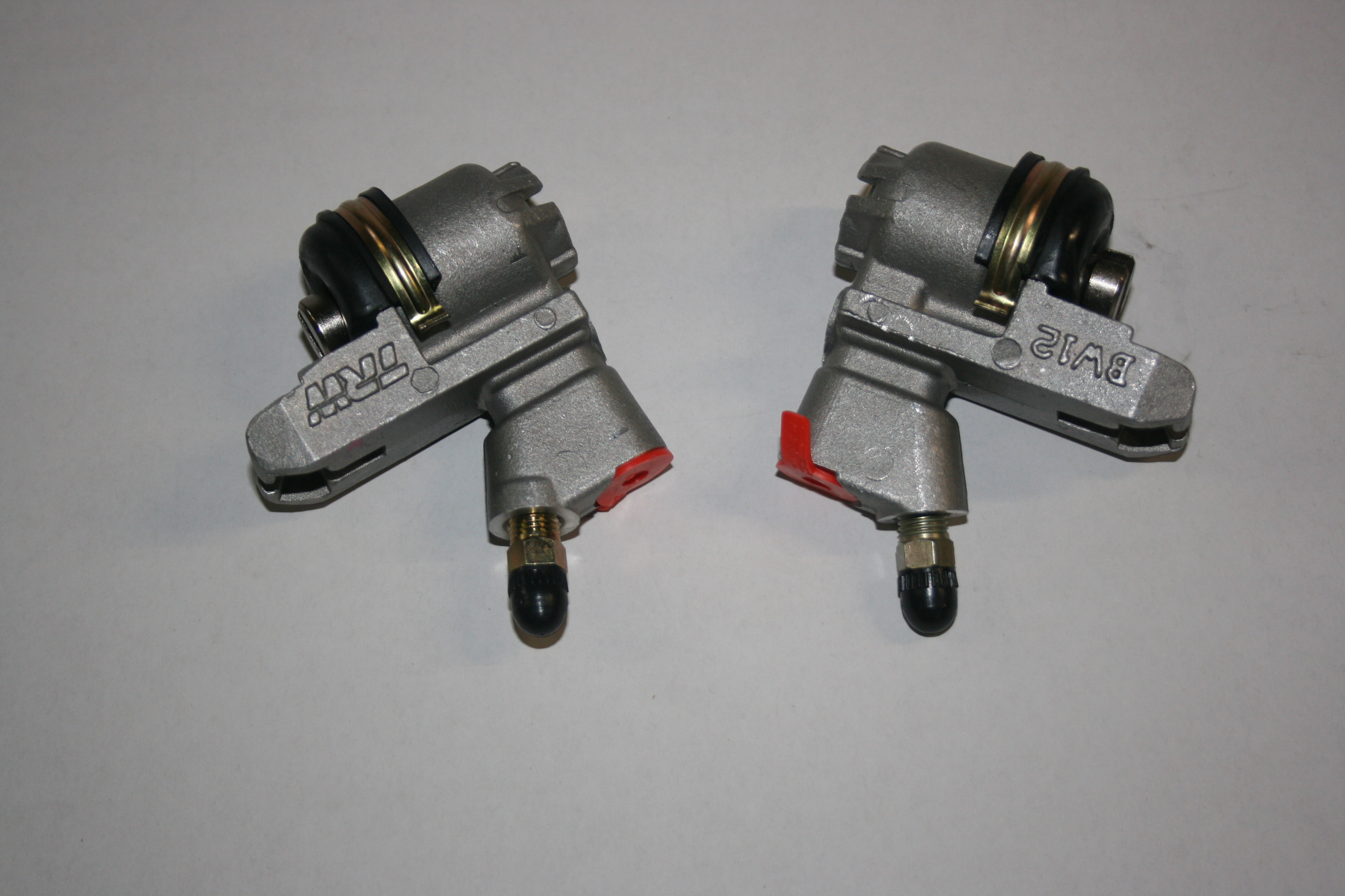 Rear Cylinders - Pair  As Original (Alpines 1-4)